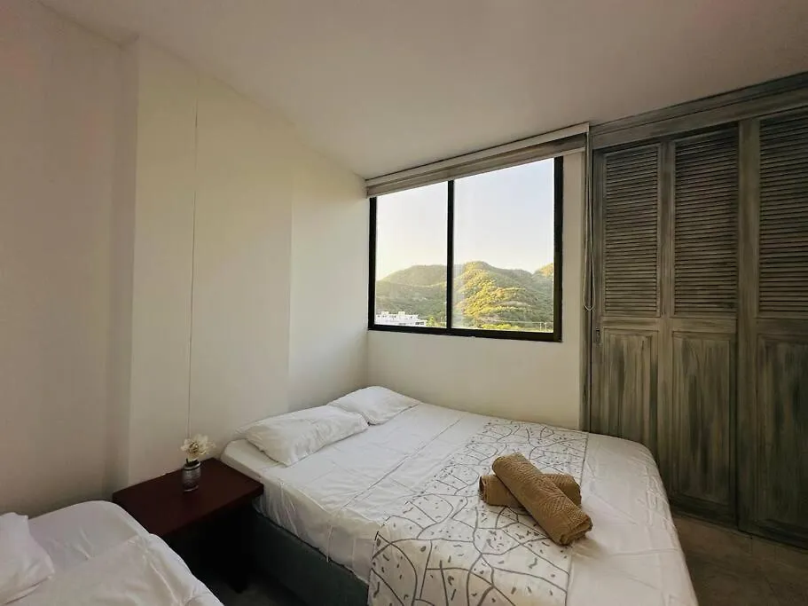 Acogedor Apartamento Rodadero Santa Marta Con Vista Al Lago コロンビア