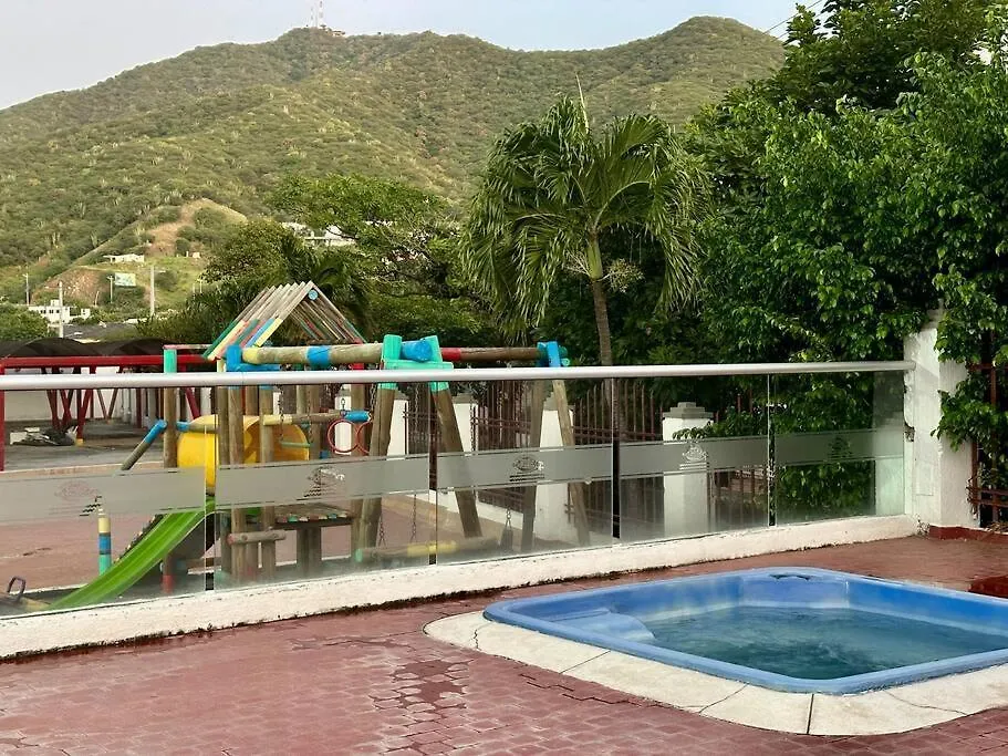 アパート Acogedor Apartamento Rodadero Santa Marta Con Vista Al Lago